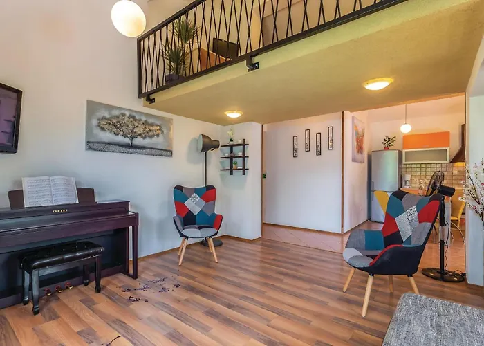 Holiday home Beautiful In With Wifi